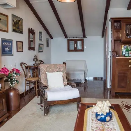Stone House Seaside Retreat On Bra Island - Two Bedroom 2 *